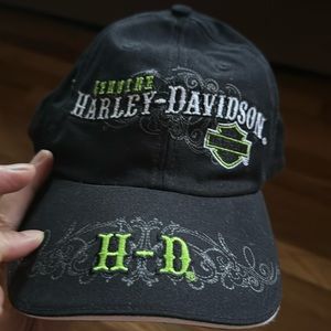 Never used. Women's harley davidson hat.